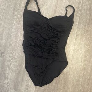La Blanca size large. Black one piece